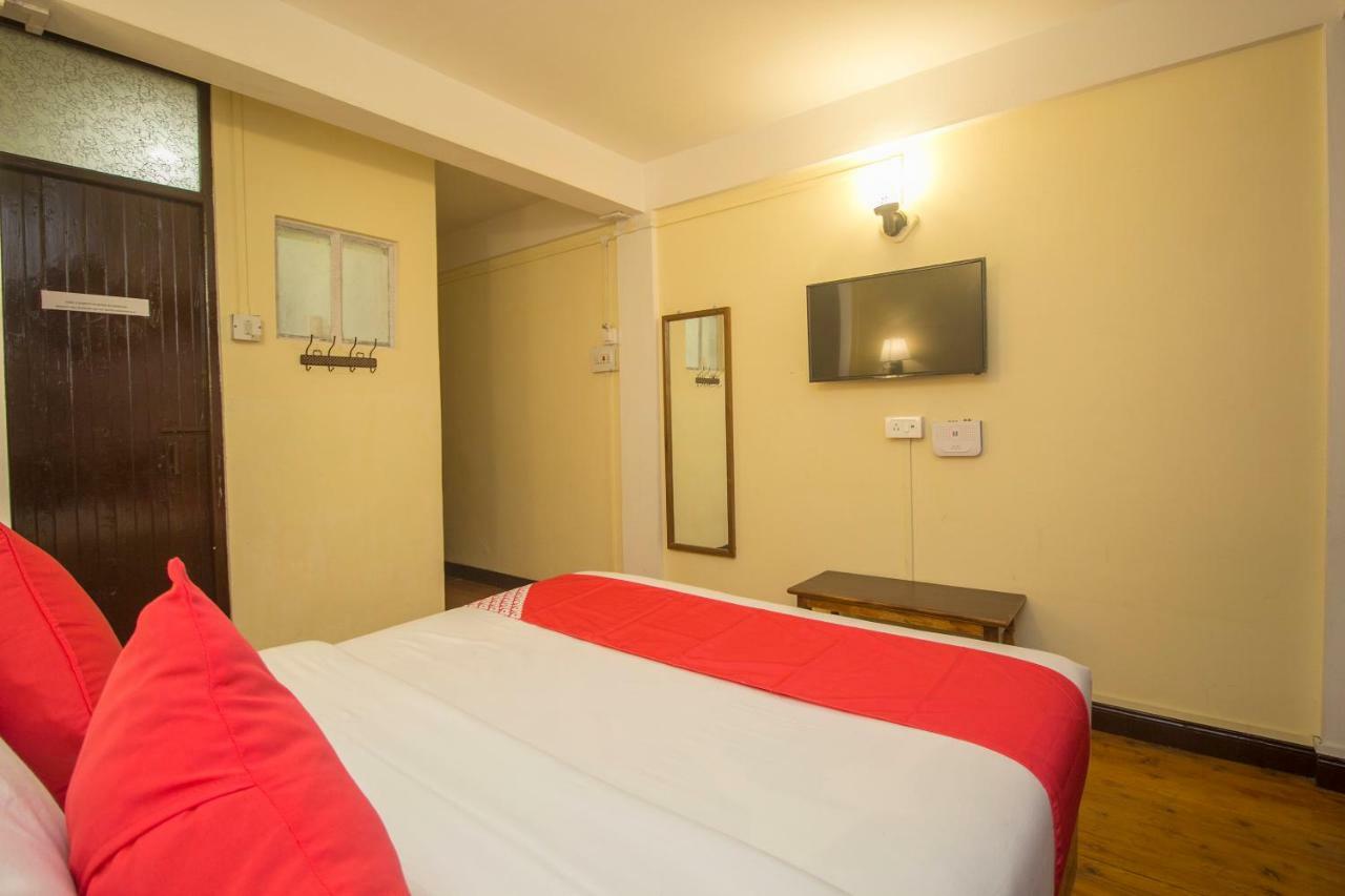 The Pelling Resort Пеллинг Экстерьер фото